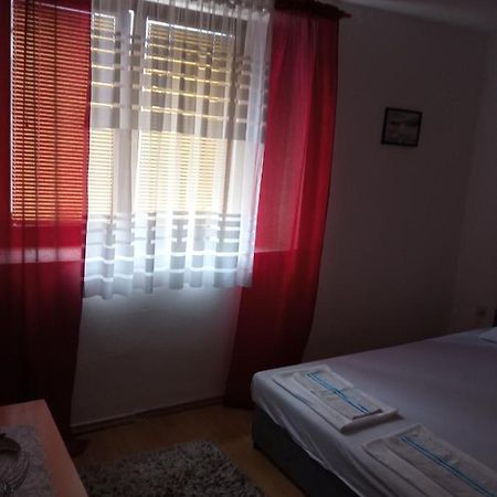 Guesthouse No.27 موستار المظهر الخارجي الصورة